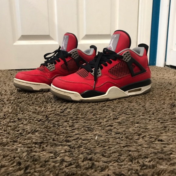 JORDAN 4 TORO - Picture 2 of 5